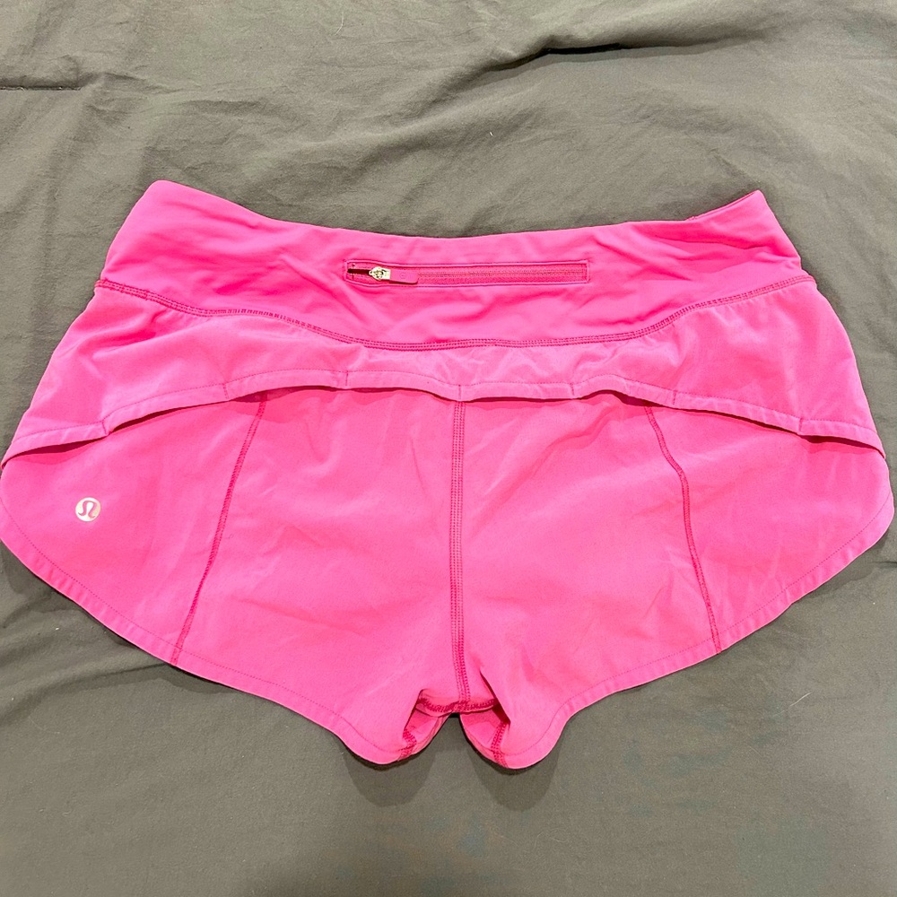 Lululemon Speed Up Shorts Low Rise 2.5" Size 6